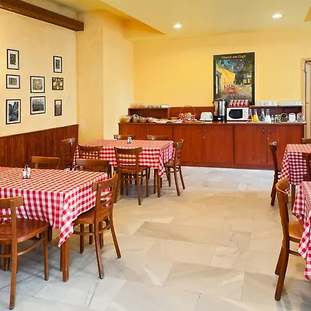 Hotel Rila Budapeste